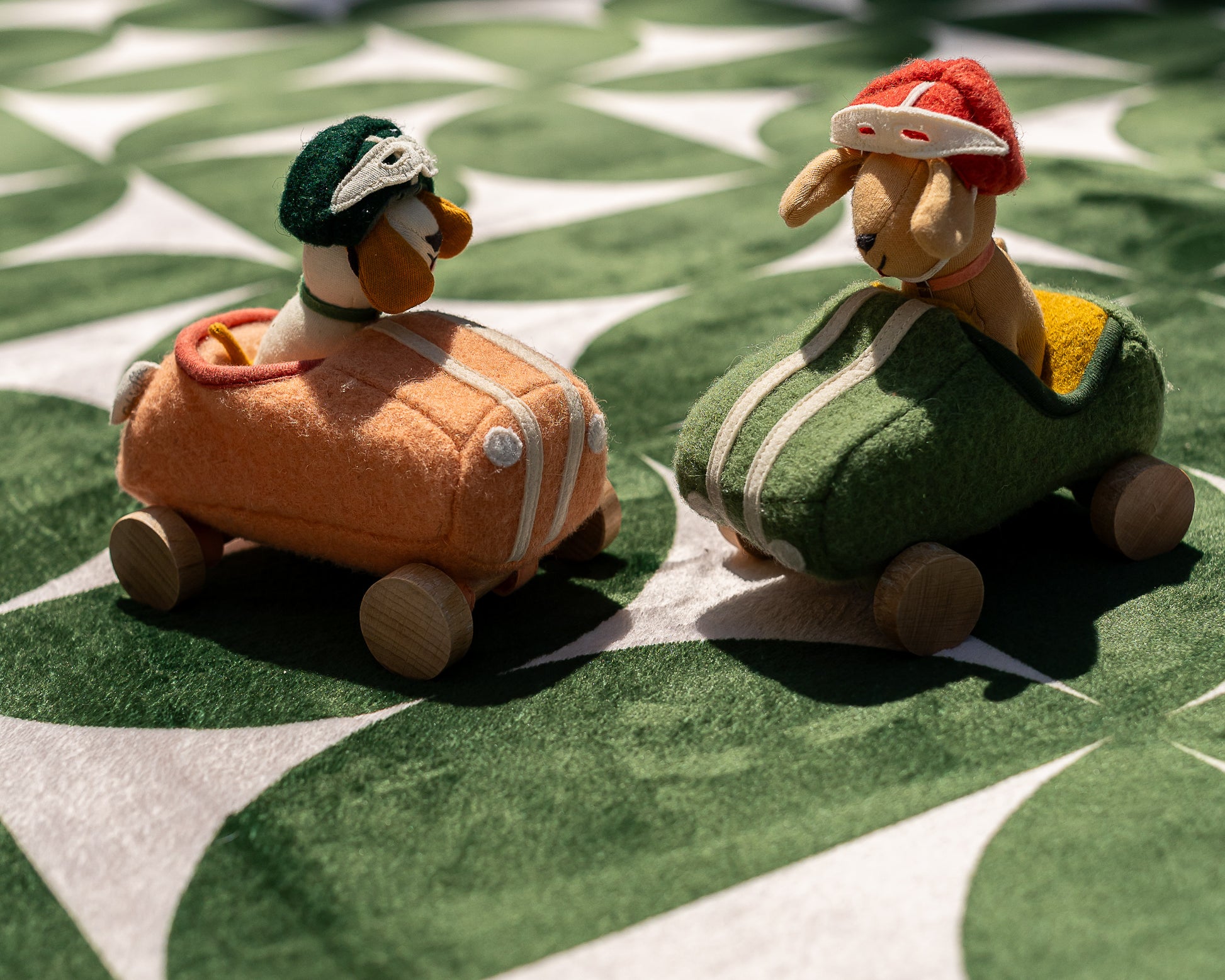 Soft cushioned non-toxic foam play mat – Australian designed mid-century geometric pattern