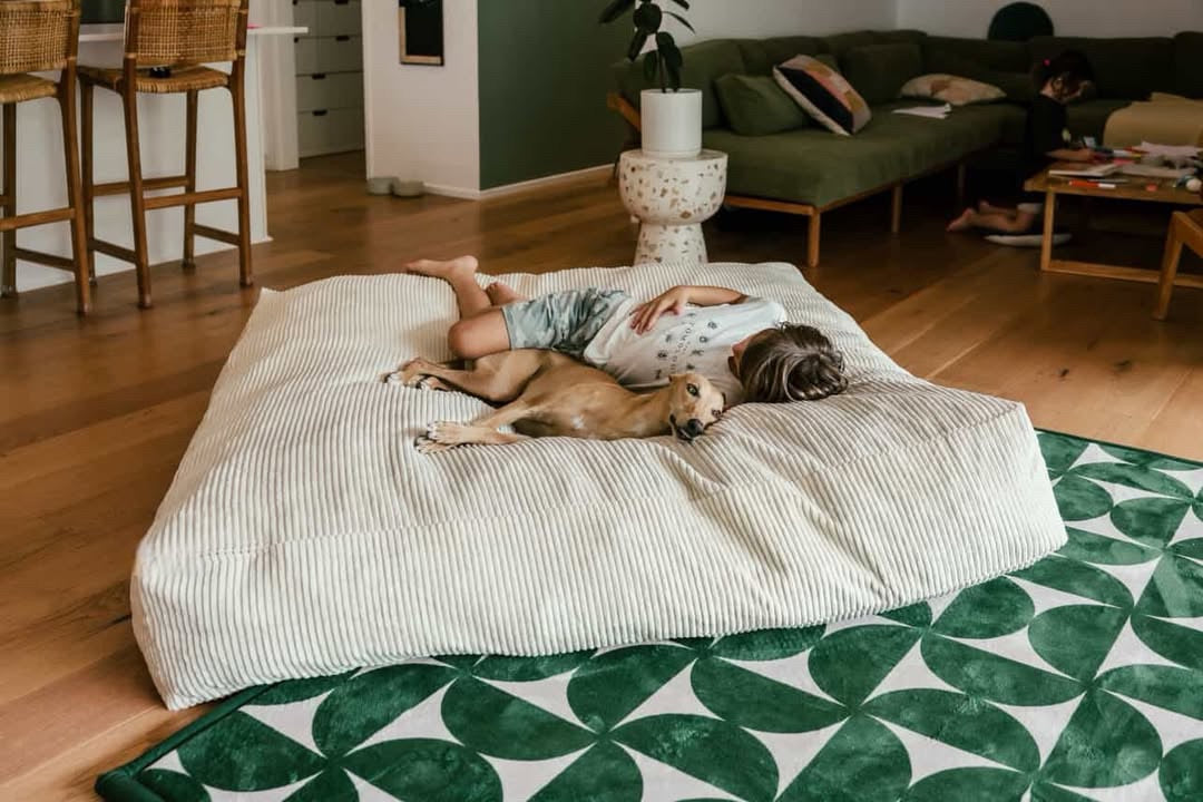 The Play & Rest Corduroy Crash Pillow Mat XL in Cloud Puff / L in Bear Hug Brown