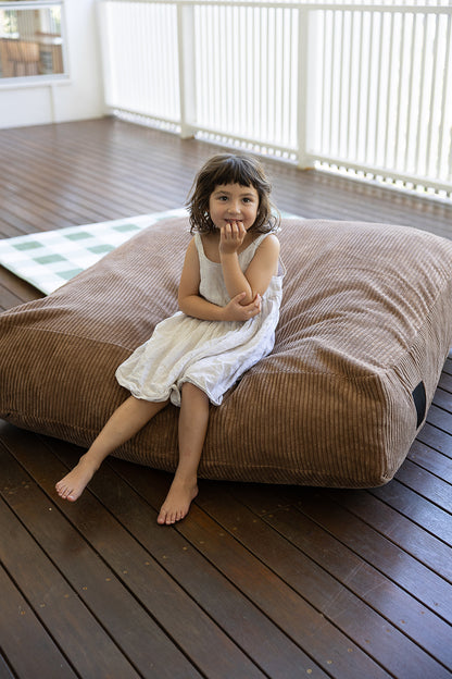 The Play & Rest Corduroy Crash Pillow Mat XL in Cloud Puff / L in Bear Hug Brown