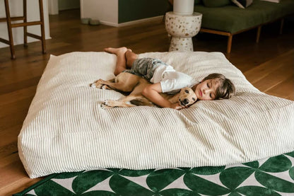 The Play & Rest Corduroy Crash Pillow Mat XL in Cloud Puff / L in Bear Hug Brown